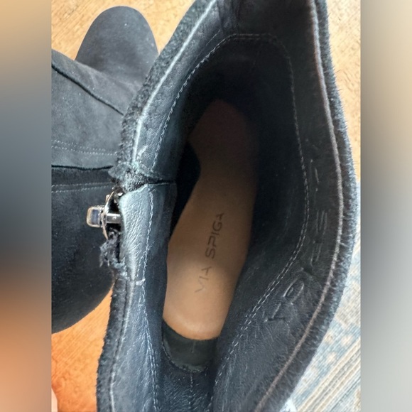 Via Spiga Reka Suede Platform Ankle Boot - Picture 6 of 9